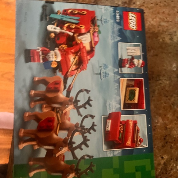 LEGO Festive Sleigh Building Kit - Picture 2 of 4